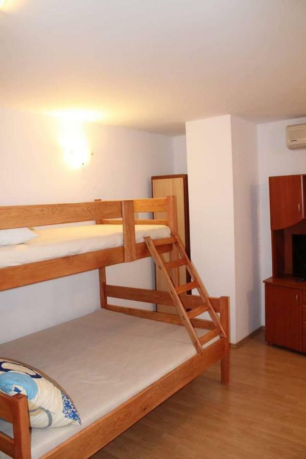 Apartmani Jaman วรซี ภายนอก รูปภาพ